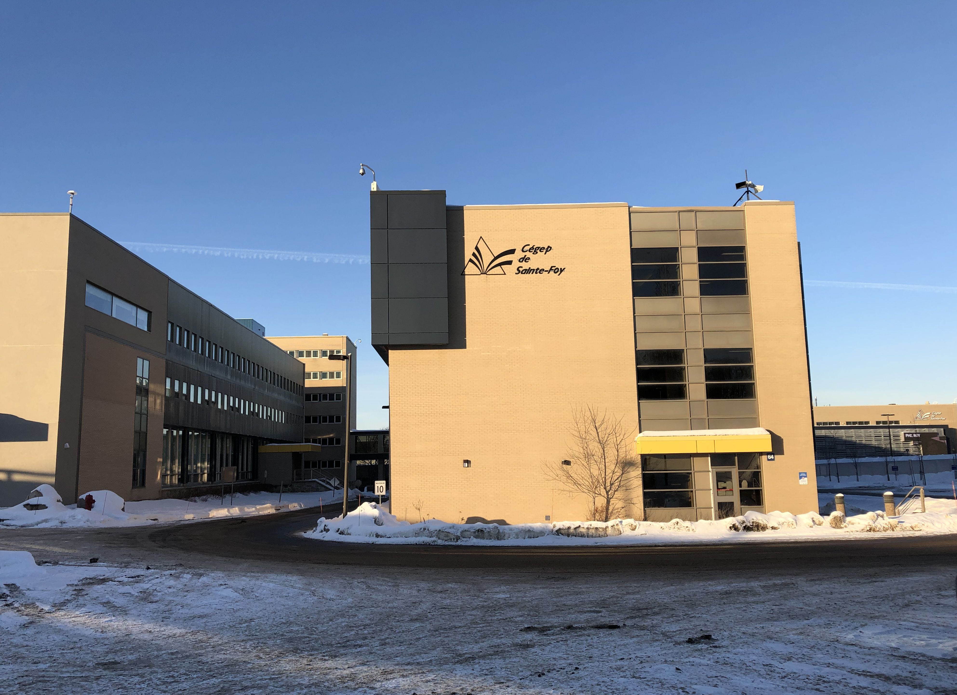 Cégep de Sainte-Foy en hiver