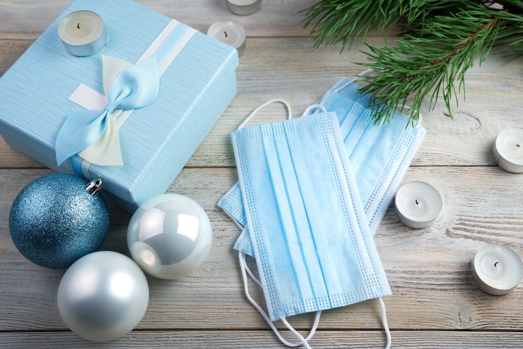 Covid-19 coronavirus masques Noël