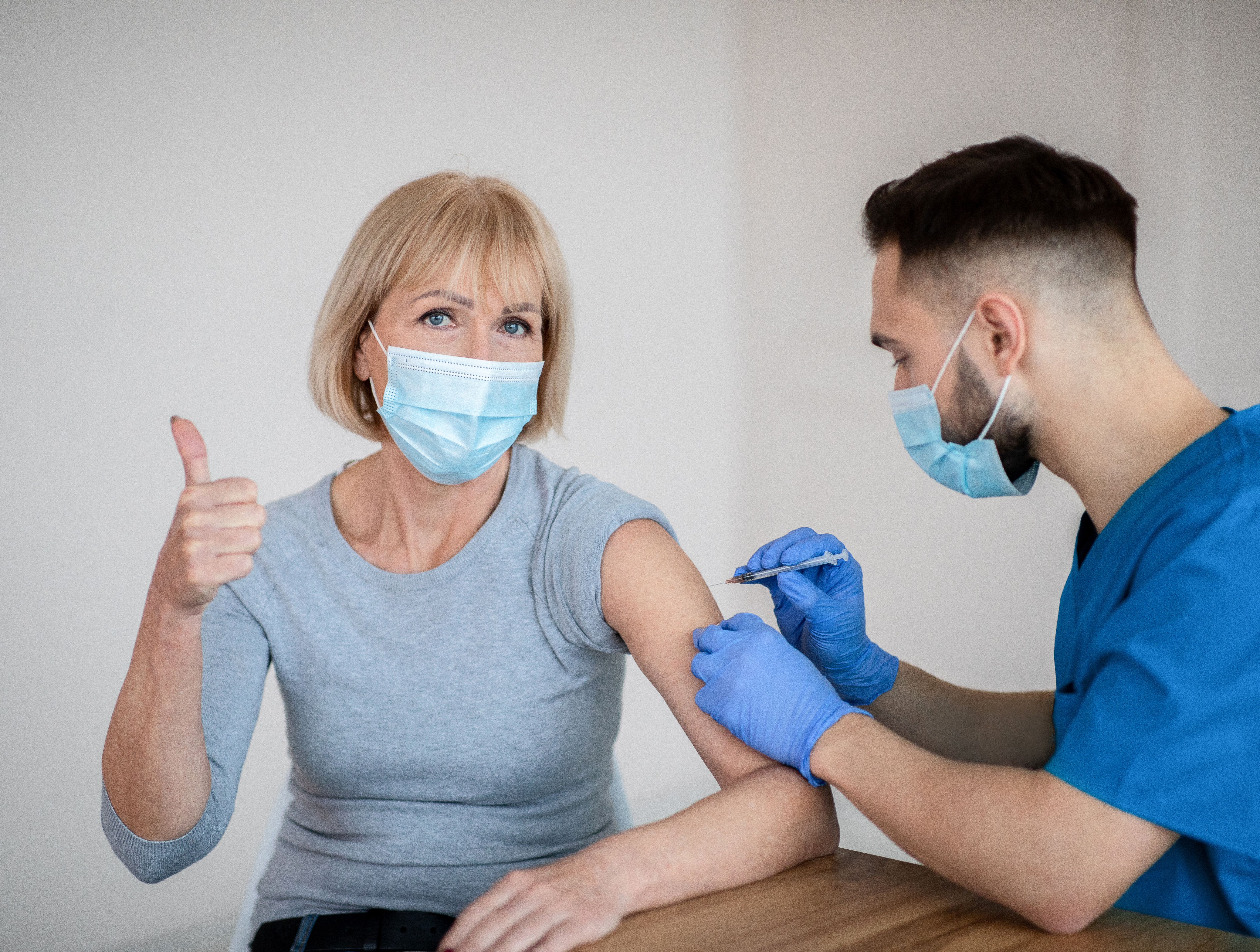 vaccin vaccination covid-19 coronavirus