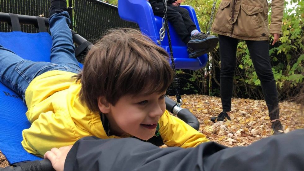 camp de jour enfant handicap besoins spéciaux