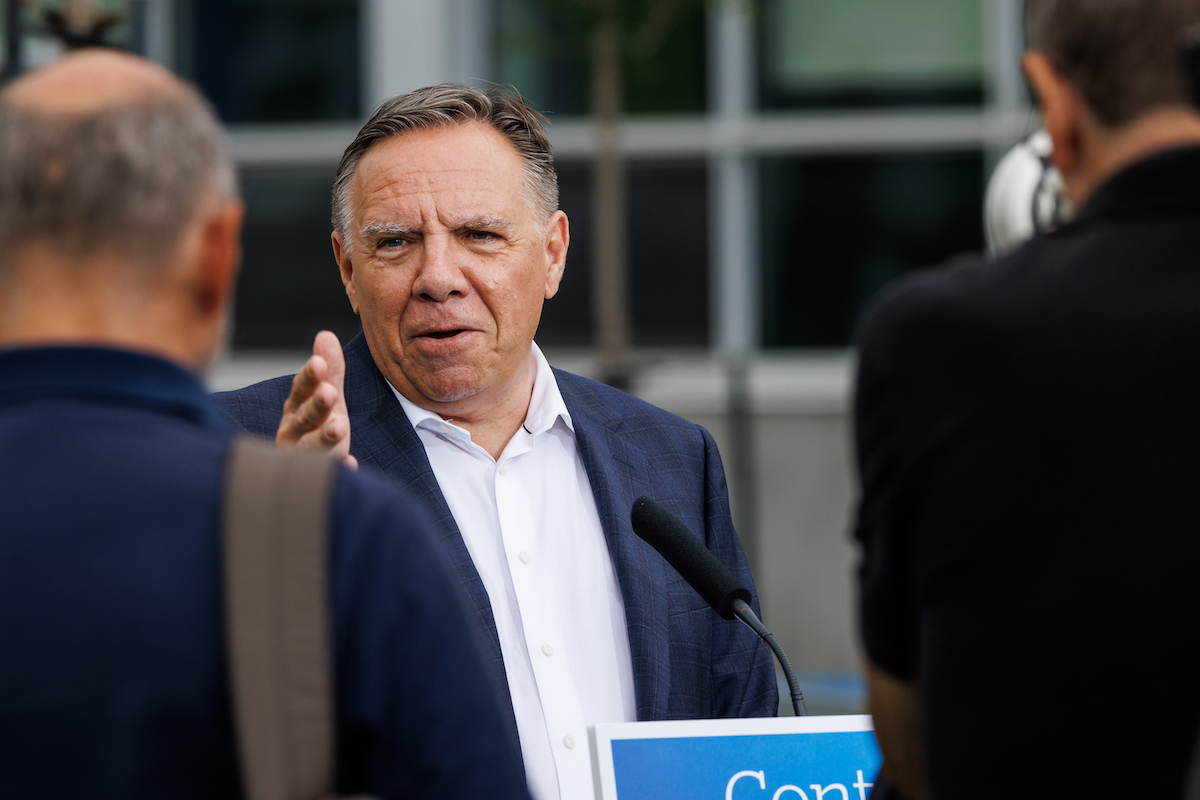François Legault en campagne électorale.