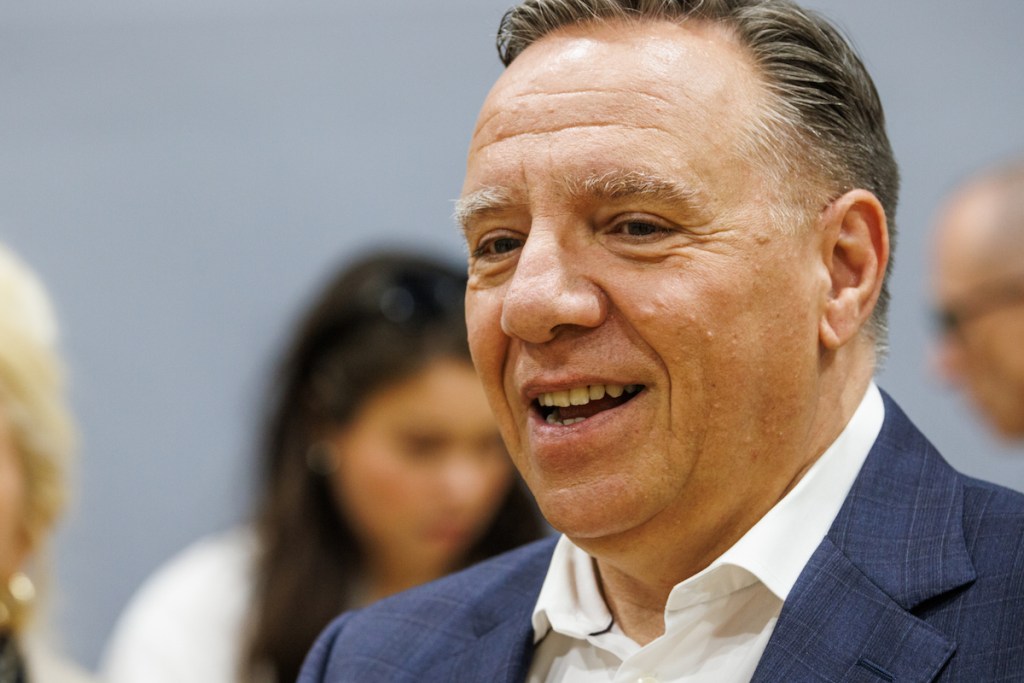 François Legault en campagne électorale.