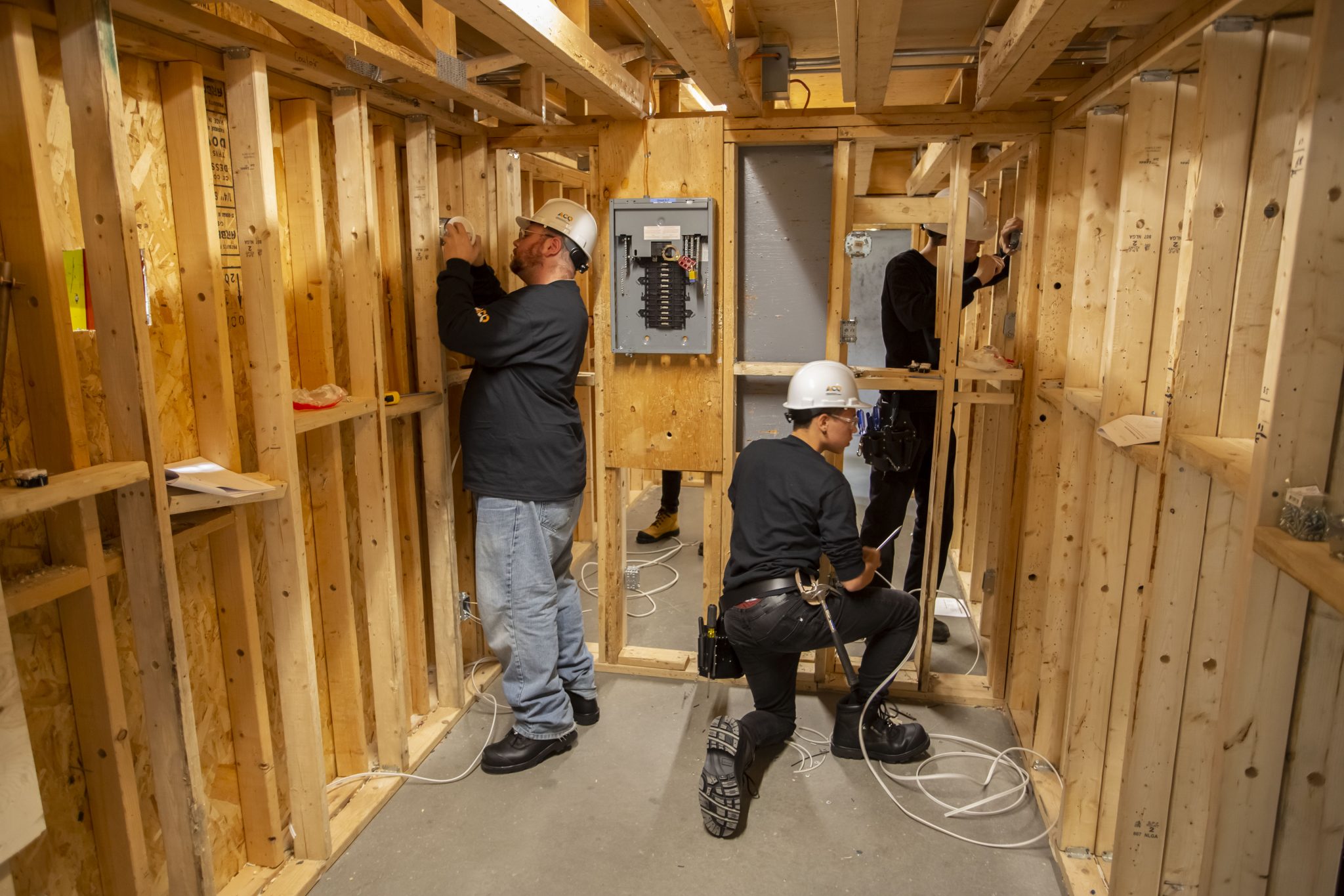 Boot camp construction ACQ