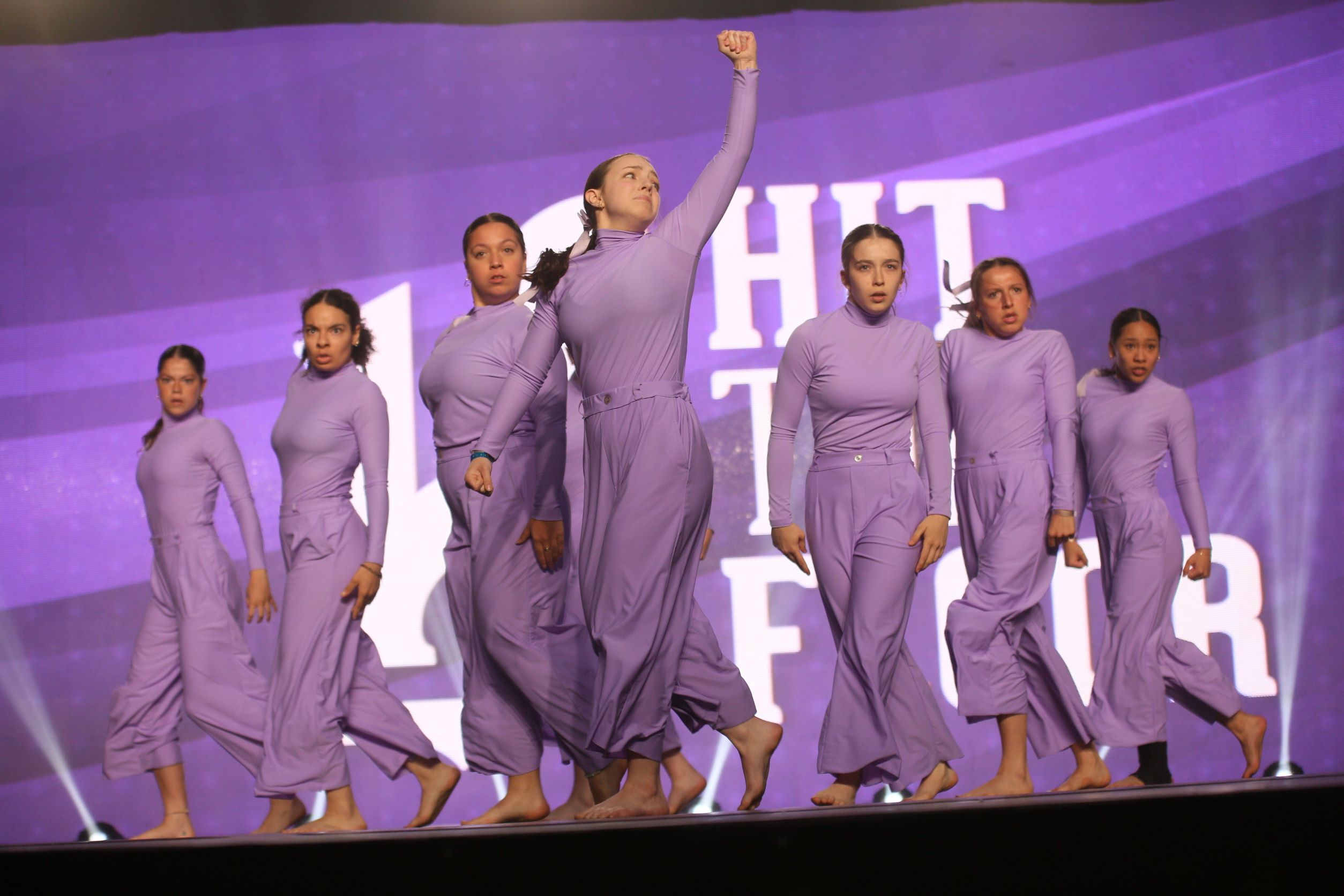 Troupe de danse Bad de SPT à Révolution