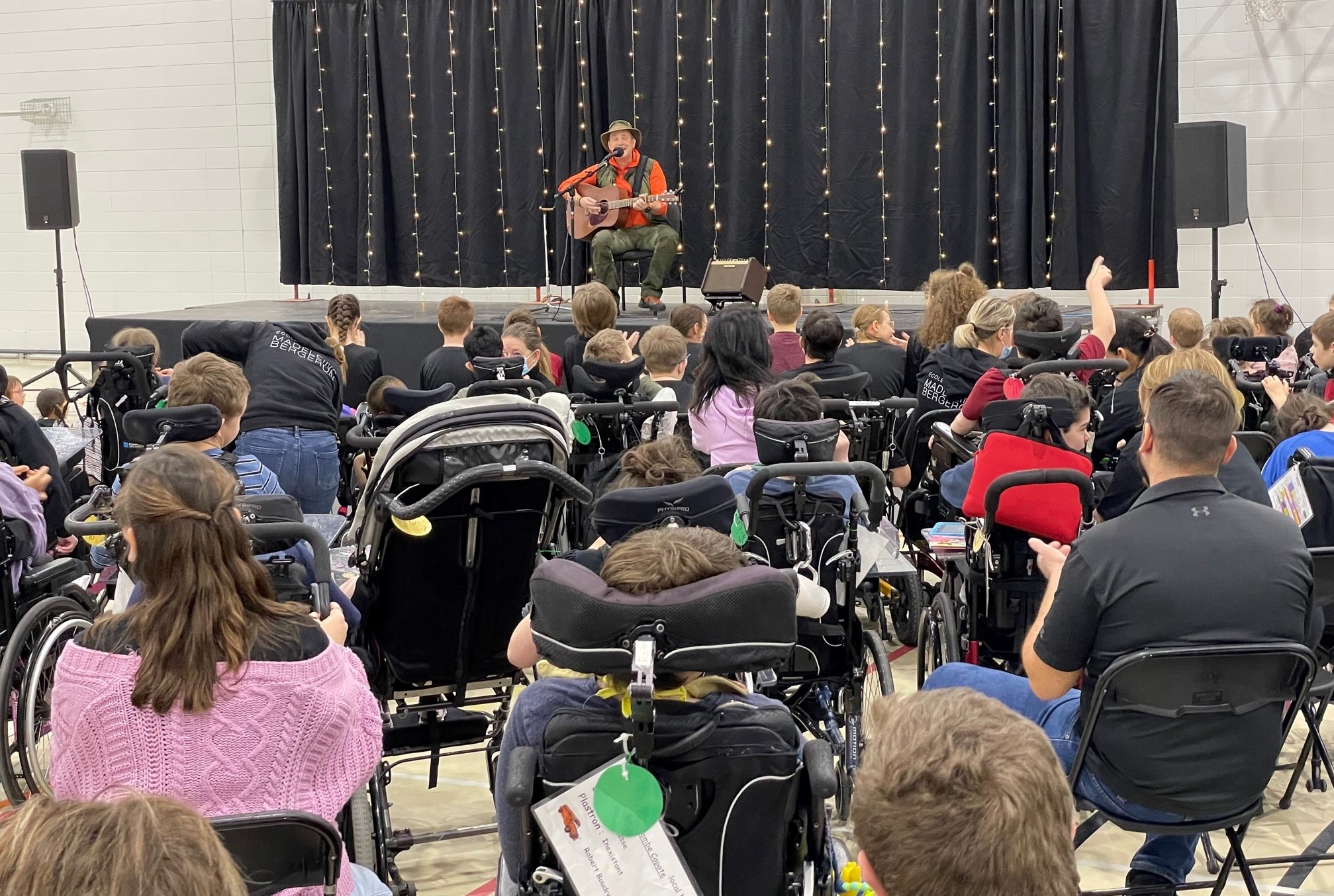 Arthur L'aventurier &agrave; l'&eacute;cole Madeleine-Bergeron