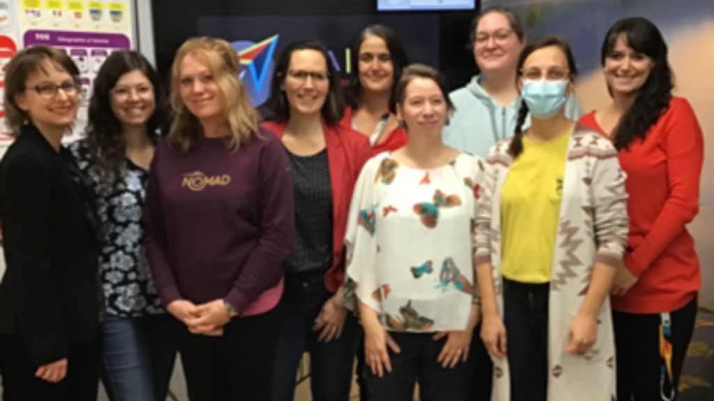 Maison des adultes de Charlesbourg inaugure bibliothèque