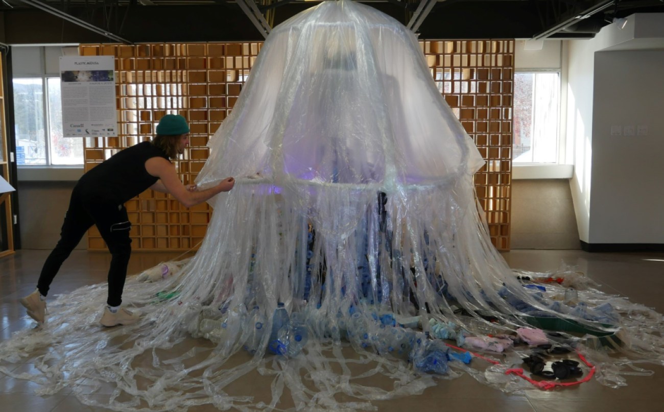 Méduse en plastique Aquarium du Québec