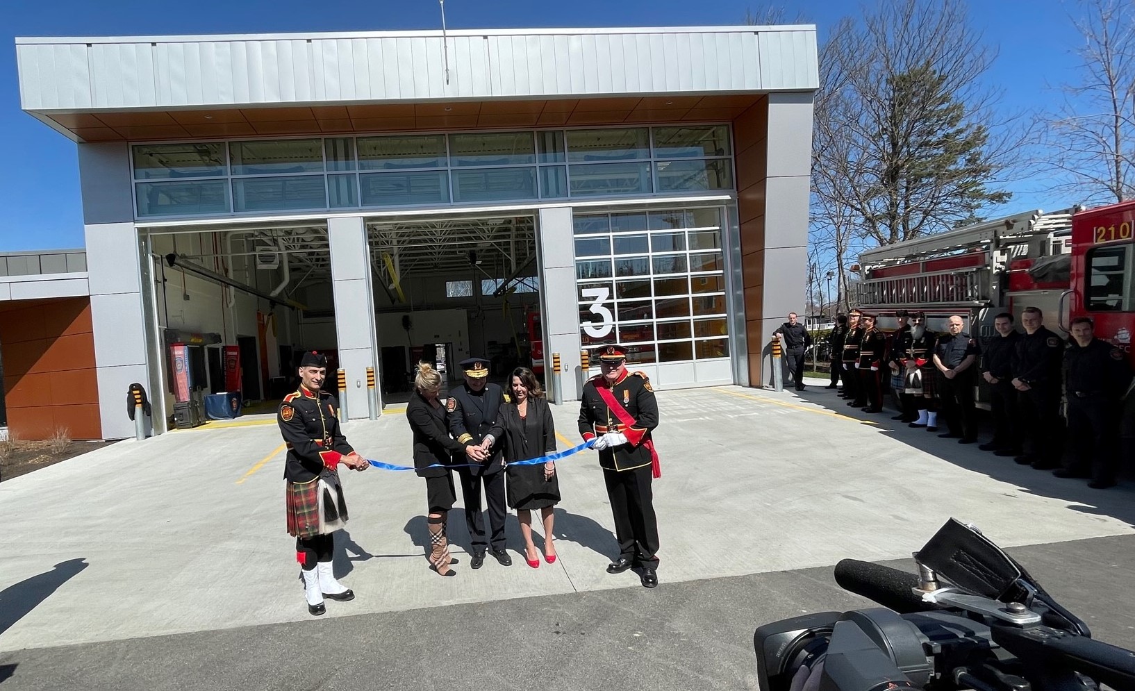 Inauguration caserne 10 SPCIQ