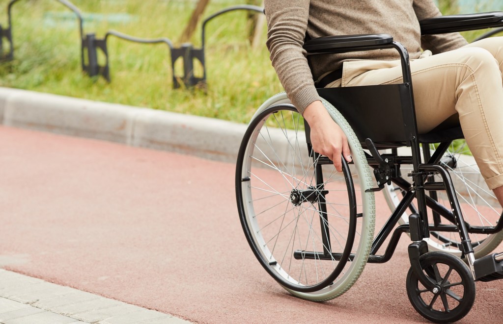 Fauteuil roulant iStock
