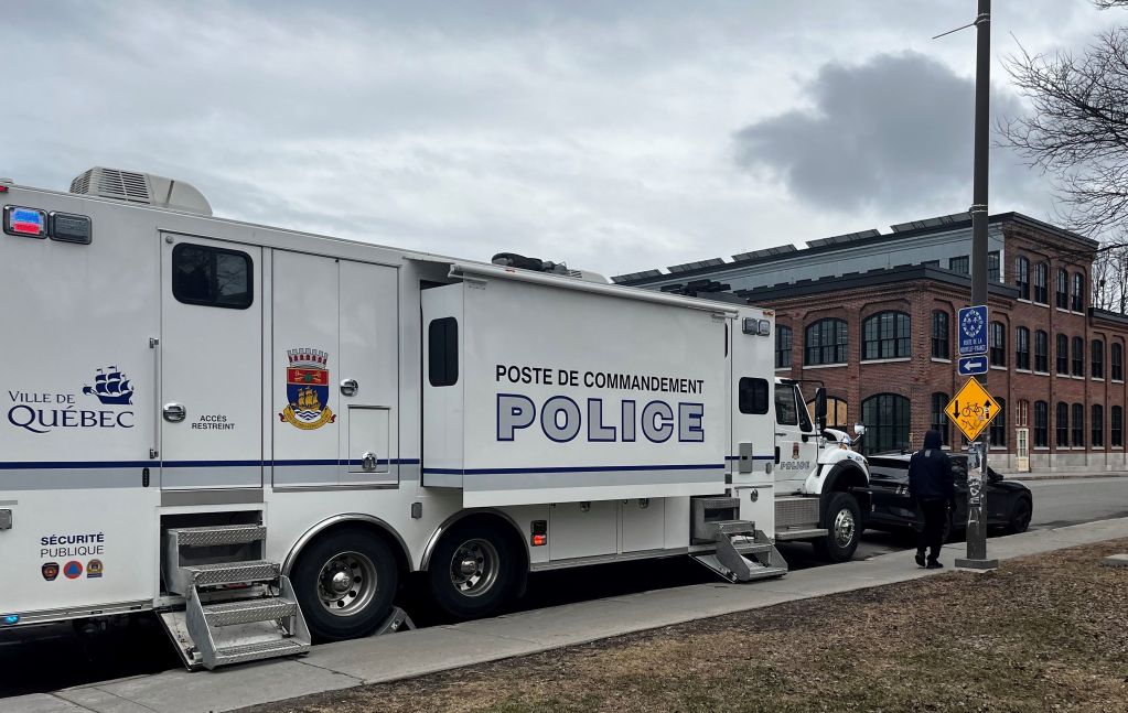 Poste de commandement SPVQ Marina Saint-Roch