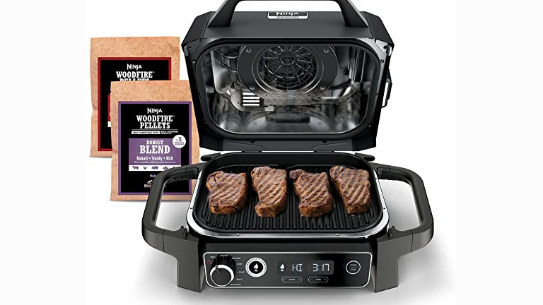 Le gril &eacute;lectrique Ninja Woofire