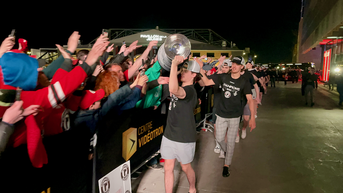 [EN IMAGES] | Accueil triomphal pour les Remparts