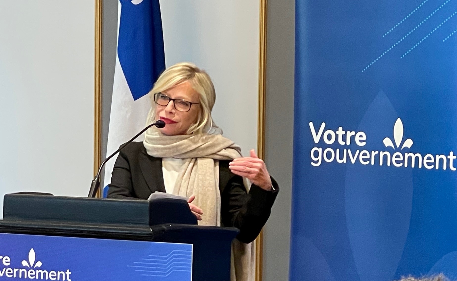 Aide tourisme Québec, ministre Caroline Proulx