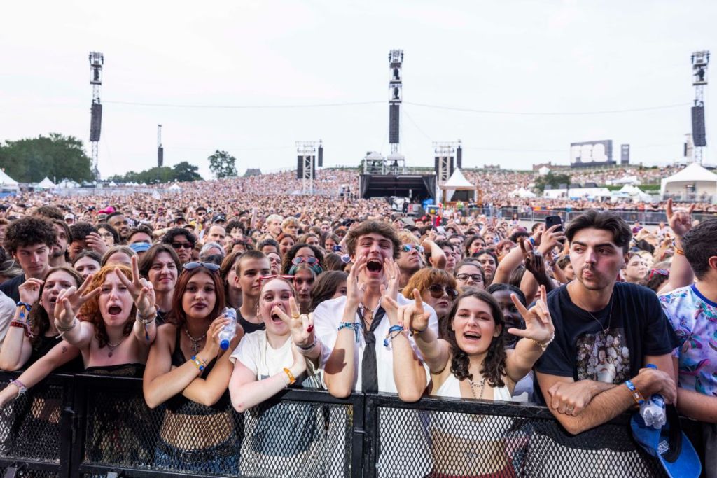 Une foule du Festival d’été de Québec