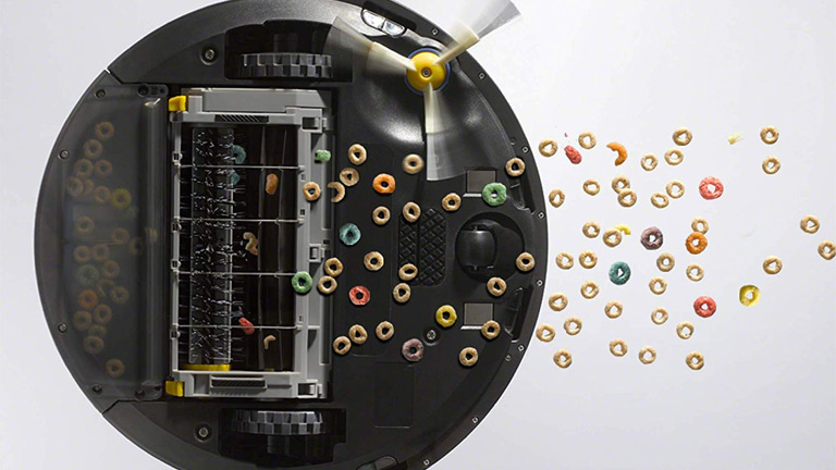 Le iRobot Roomba 694 se promène et nettoie intelligemment notre demeure. iRobot Roomba 694 aspirateur intelligent