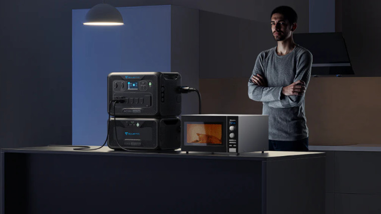 Batteries portatives Bluetti AC300