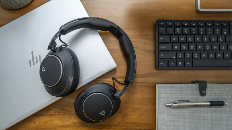 Poly Voyager Surround 80 UC connexion