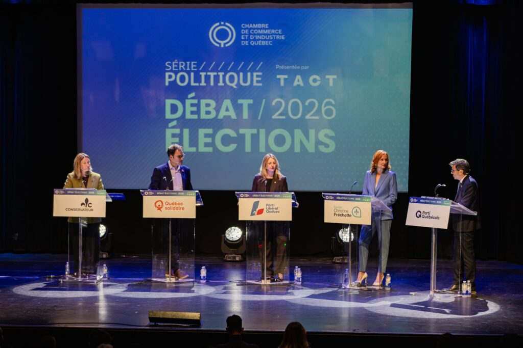 Les candidats de cinq partis débattent l'avenir de la Capitale-Nationale