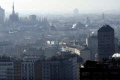 Smog, in città solo 31 mq di verde a testa