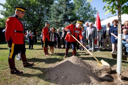 Un acero per non ripetere gli errori del passato